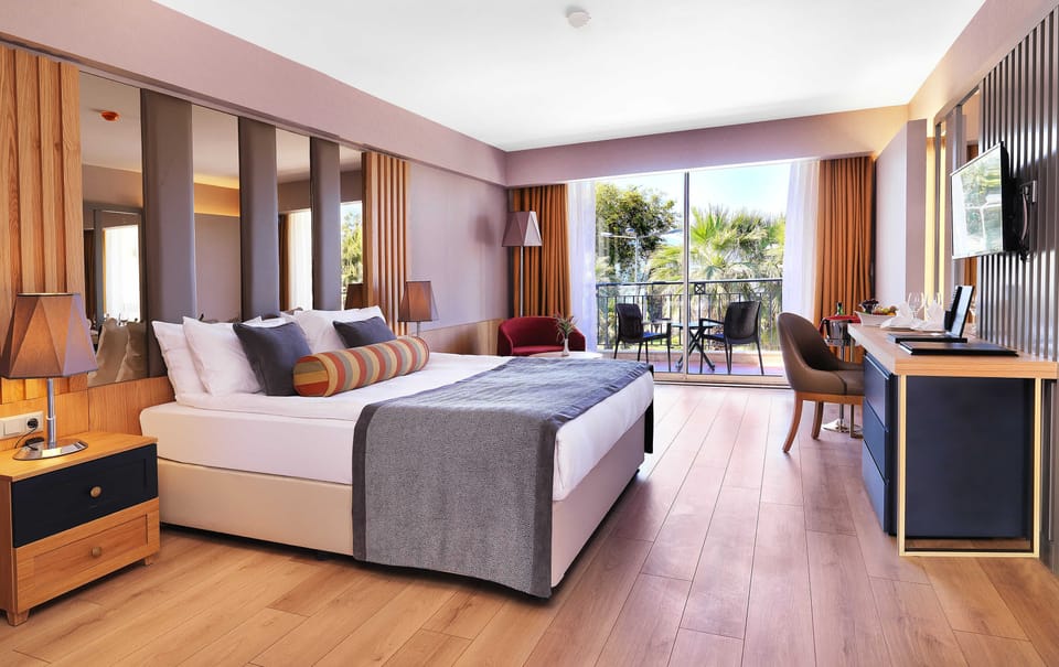 Family Room | Living area | LCD TV