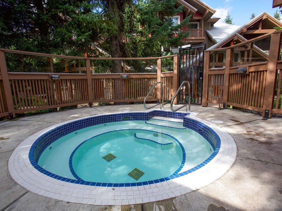 Unwind in the large common hot tub, perfect after a day of adventuresome