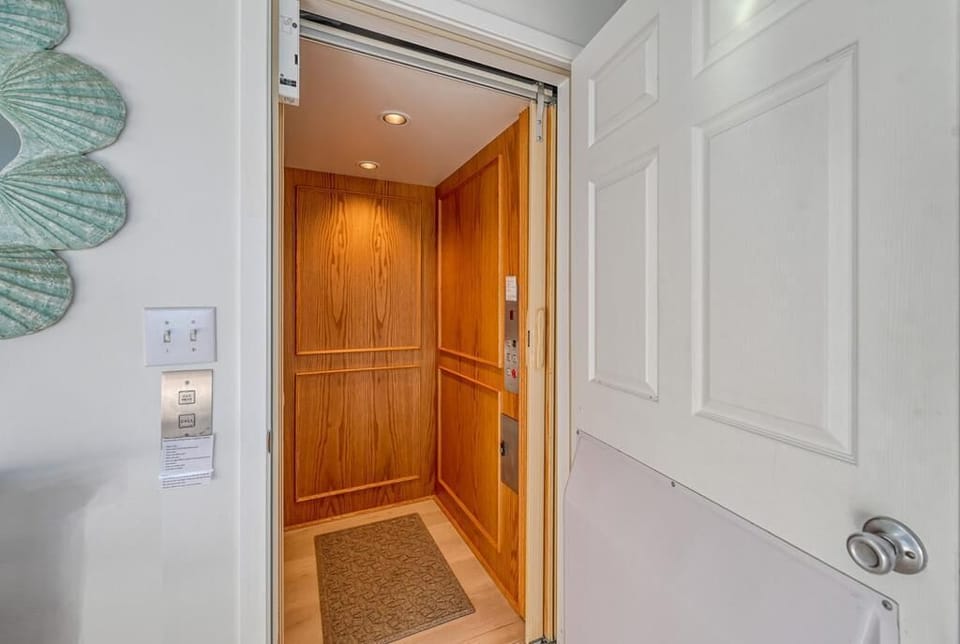Elevator