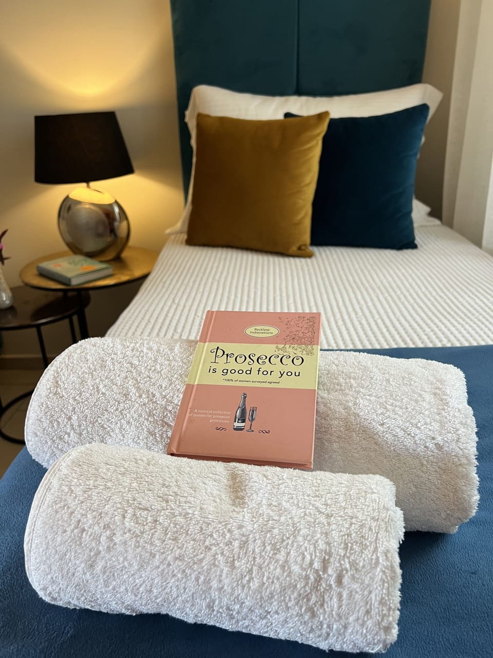 Twin bedroom