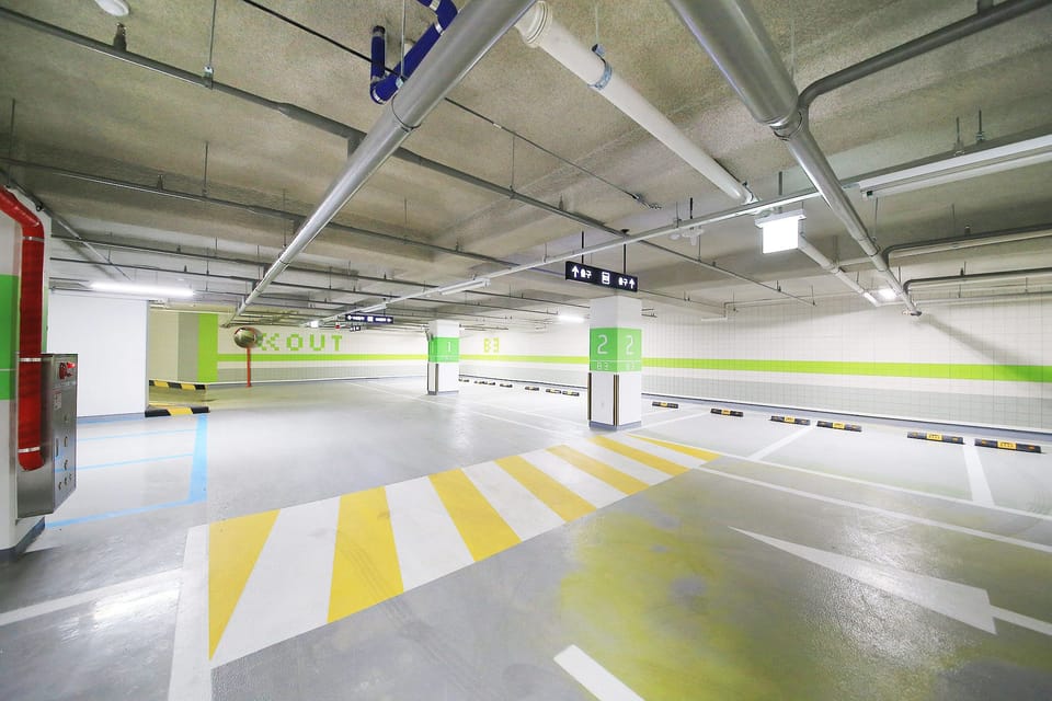 Free self parking