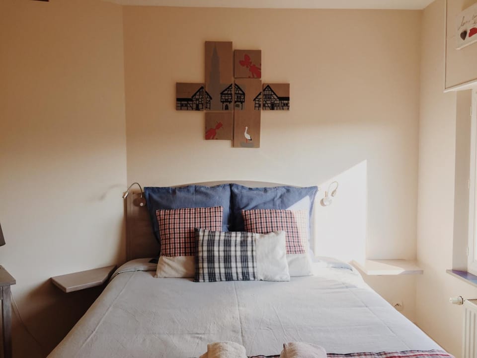 Desk, soundproofing, iron/ironing board (on request), cribs (free)