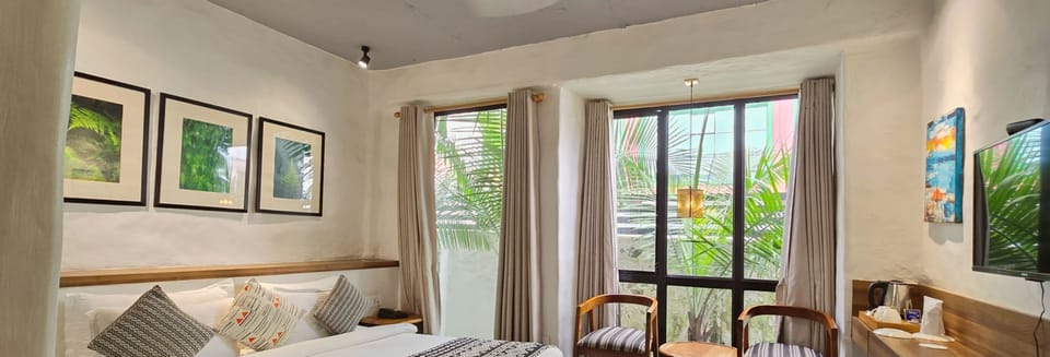 Deluxe Room, 1 Double Bed, Garden View | Premium bedding, blackout drapes, iron/ironing board, free WiFi
