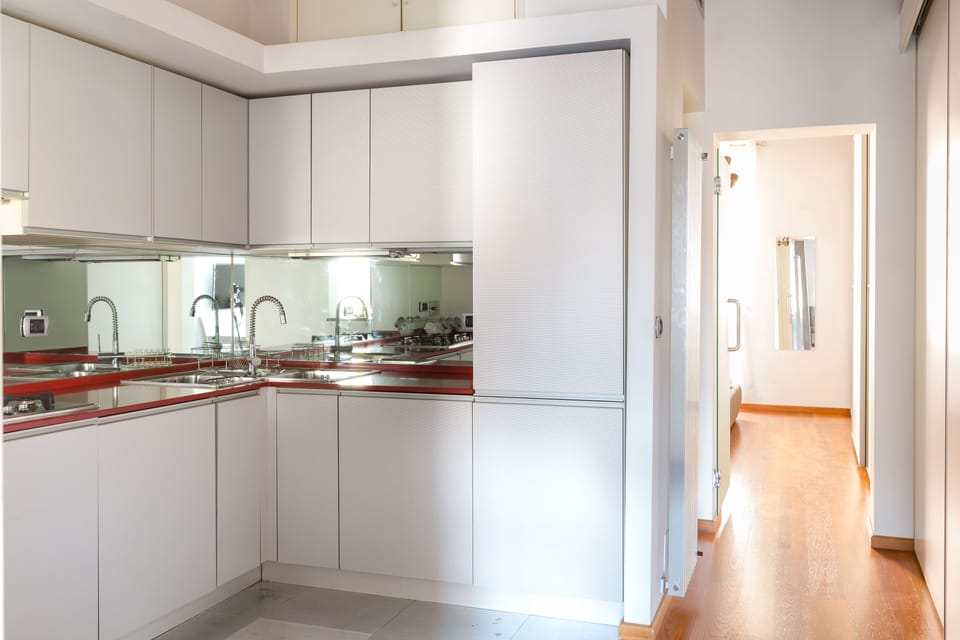 Apartment, 1 Bedroom | Private kitchen | Fridge, microwave, electric kettle, cookware/dishes/utensils