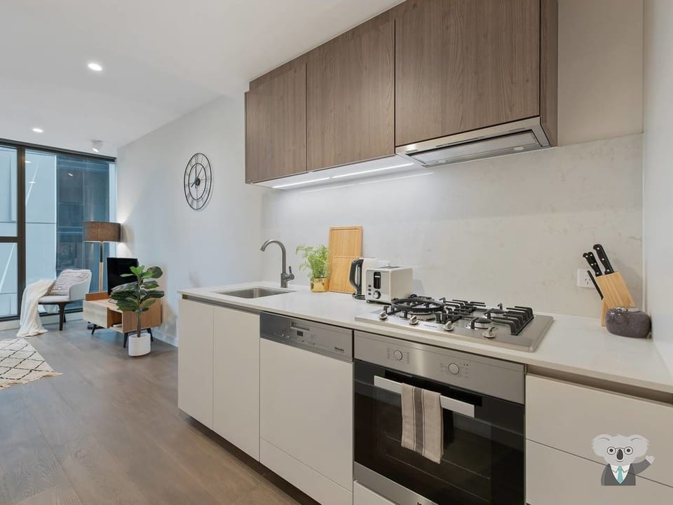 Comfort Apartment (1 Bedroom) | Private kitchen | Oven