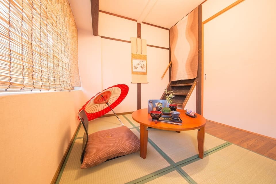 2 Bedrooms House | Living area | Flat-screen TV