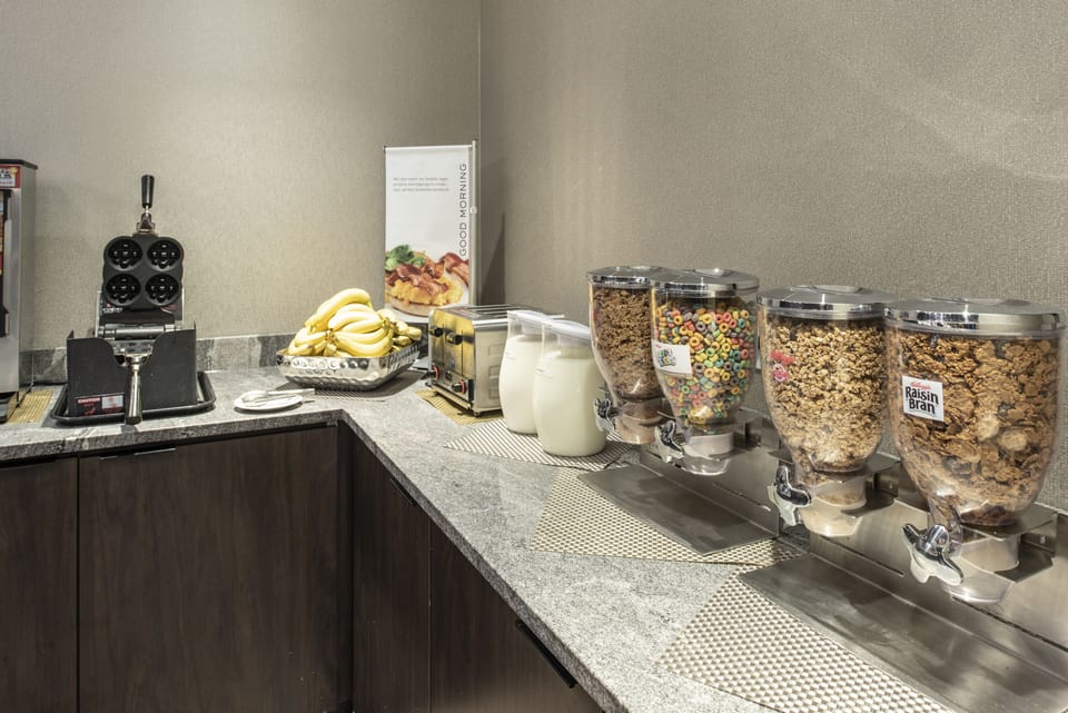 Free daily buffet breakfast