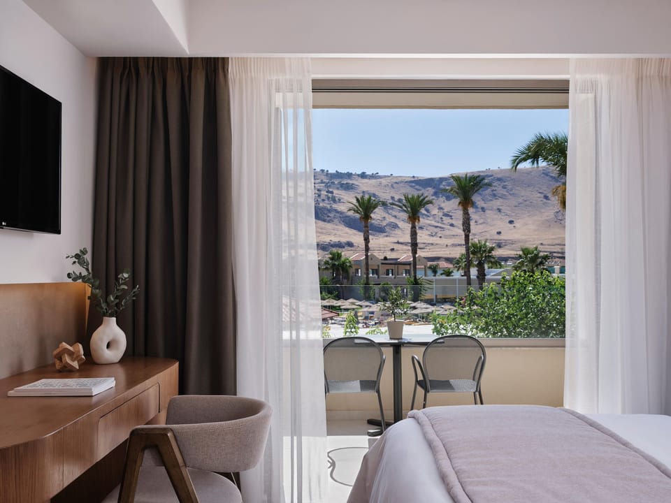 Shower, eco-friendly toiletries, hair dryer, towels