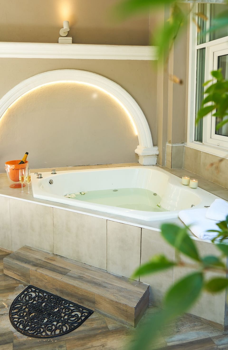 Deluxe Double Room, Jetted Tub | Outdoor spa tub