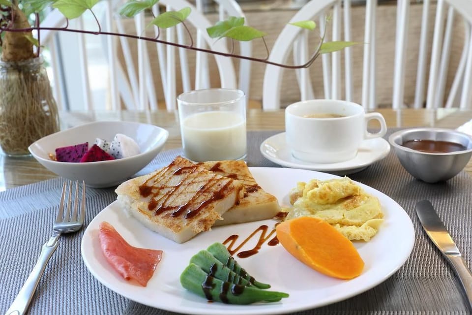 Daily to-go breakfast for a fee