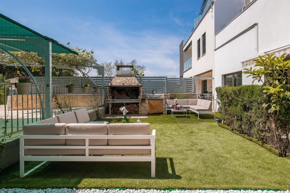 Sitting space with barbecue