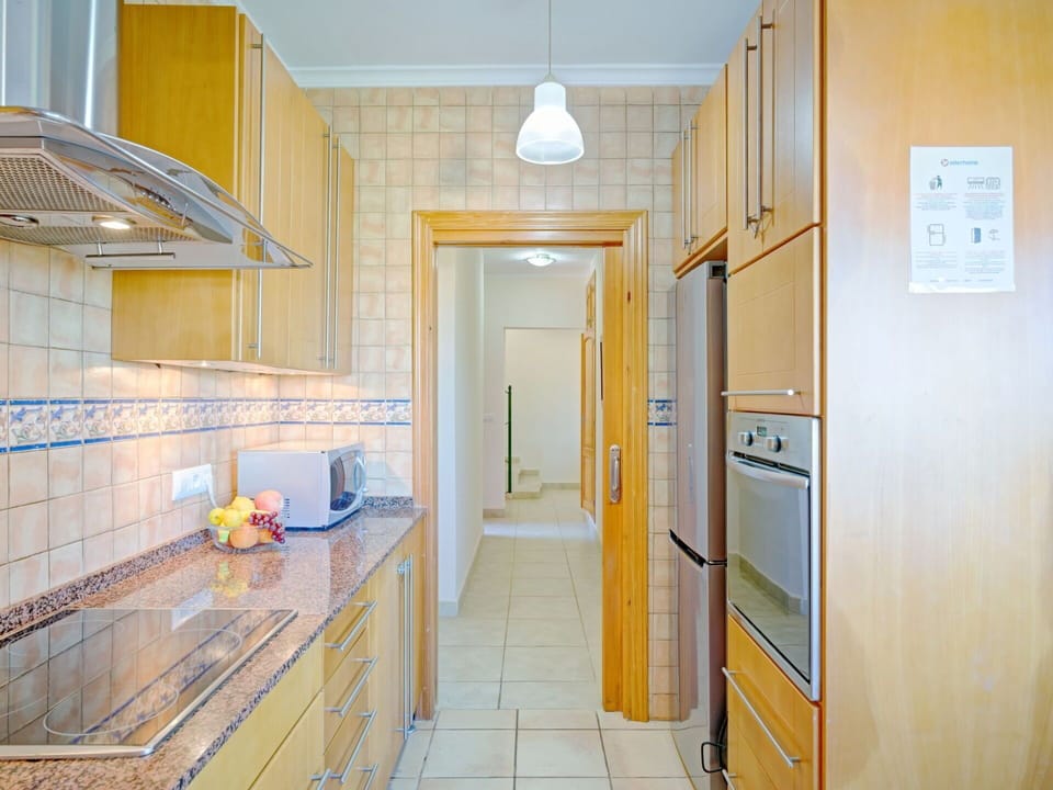 Building, Door, Countertop, House, Interior Design, Wood, Cabinetry, Floor, Flooring