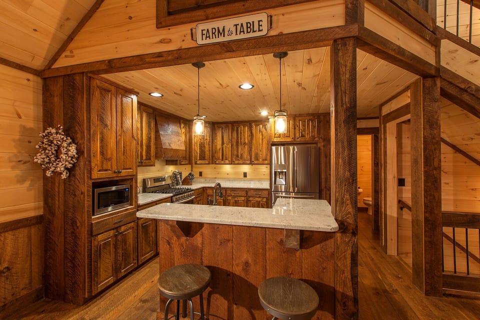 Fully Equipped Kitchen for Delicious Dinner Preparations