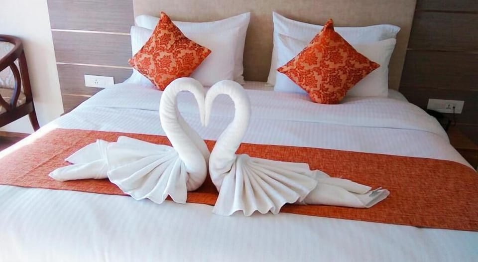 Superior Suite, Valley View | 1 bedroom, premium bedding, free WiFi
