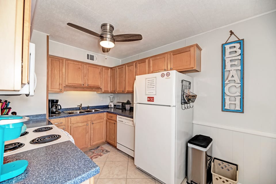 Fully equipped kitchen