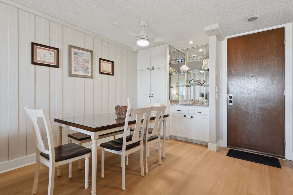 With comfortable seating for six, this dedicated space transitions effortlessly from a formal meal setting to a central spot for board games and creating lasting memories with your group.