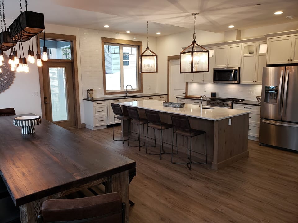 Kitchen/Dining