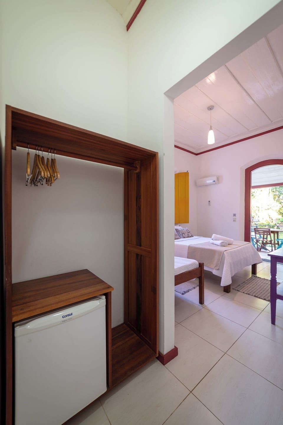 Minibar, iron/ironing board, free WiFi, bed sheets