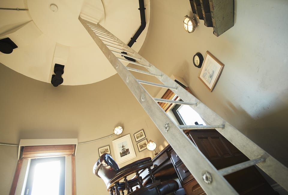 Ground floor: Circular 'Engineers Room' study