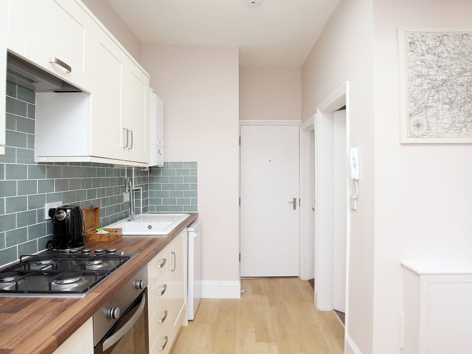 Kitchen | Skyfall, Canterbury