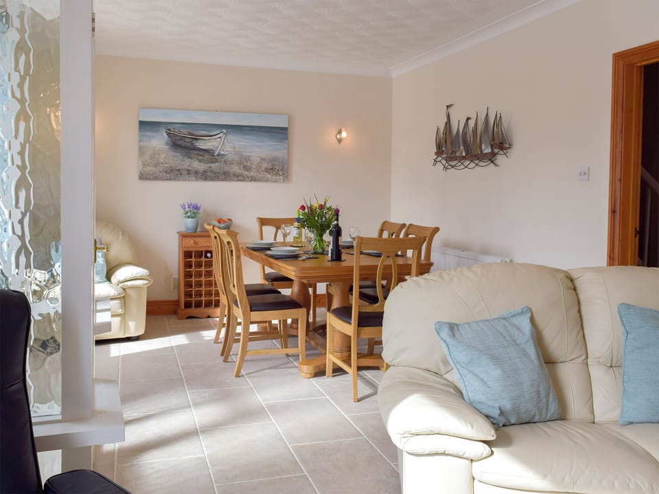 Spacious living/dining room | Yorke Villa, Fishguard