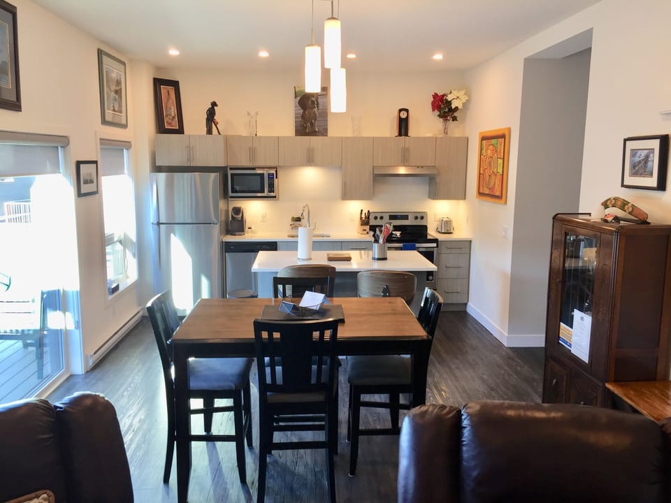 Open concept dining
