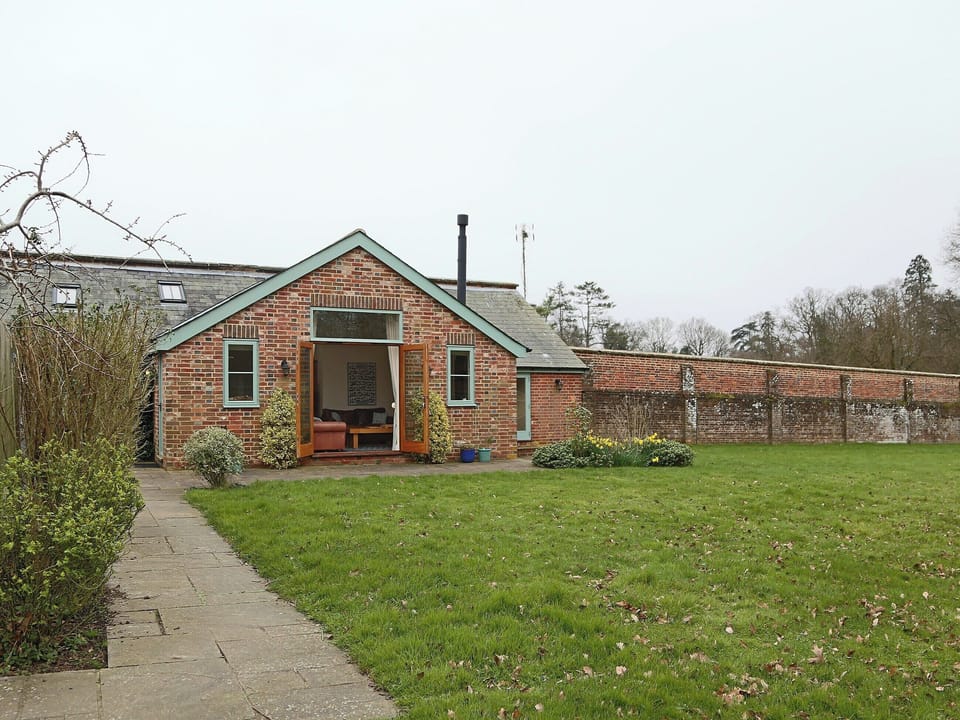 Exterior | The Bothy at Fordcombe, Fordcombe