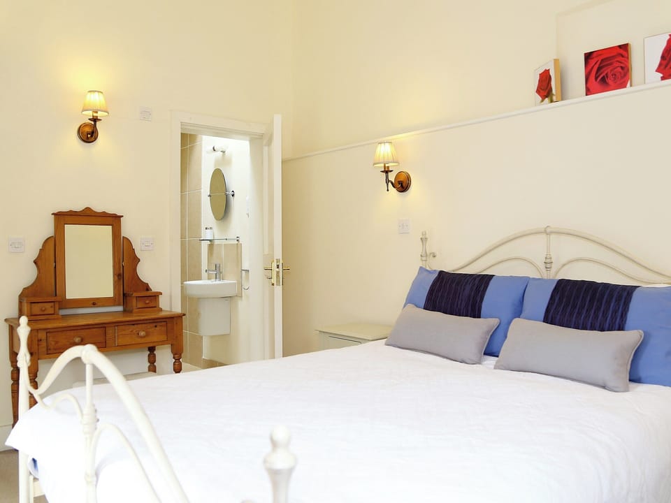 Double bedroom | The Bothy at Fordcombe, Fordcombe