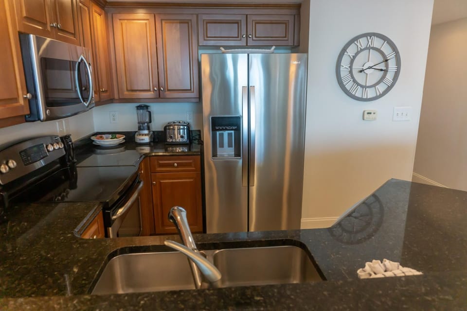 Fully equipped kitchen