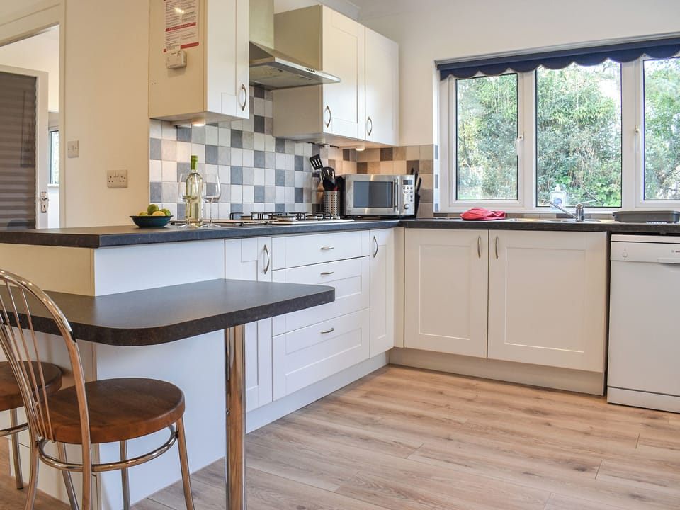 Kitchen area | Caddie - 19th Hole, Carlyon Bay, near St Austell