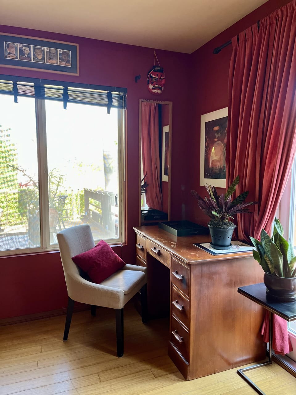 Guest Room #4 office desk, Canyon view.