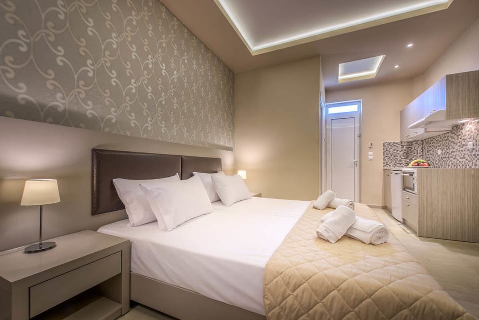 Studio | In-room safe, individually decorated, free cribs/infant beds, free WiFi
