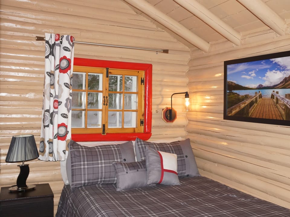Quadruple Room, Private Bathroom, Garden View (Le Forgeron) | Blackout drapes, WiFi (free), individually decorated, bed sheets