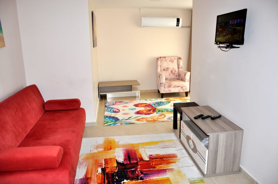 Family Suite | Living room | LCD TV