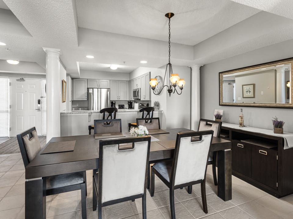 Elegant dining room