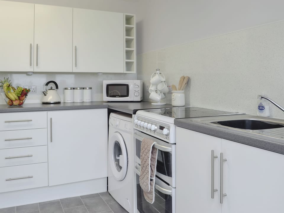 Kitchen | Cotters Cottage - Mid Bishopton Farm Cottages, Whithorn