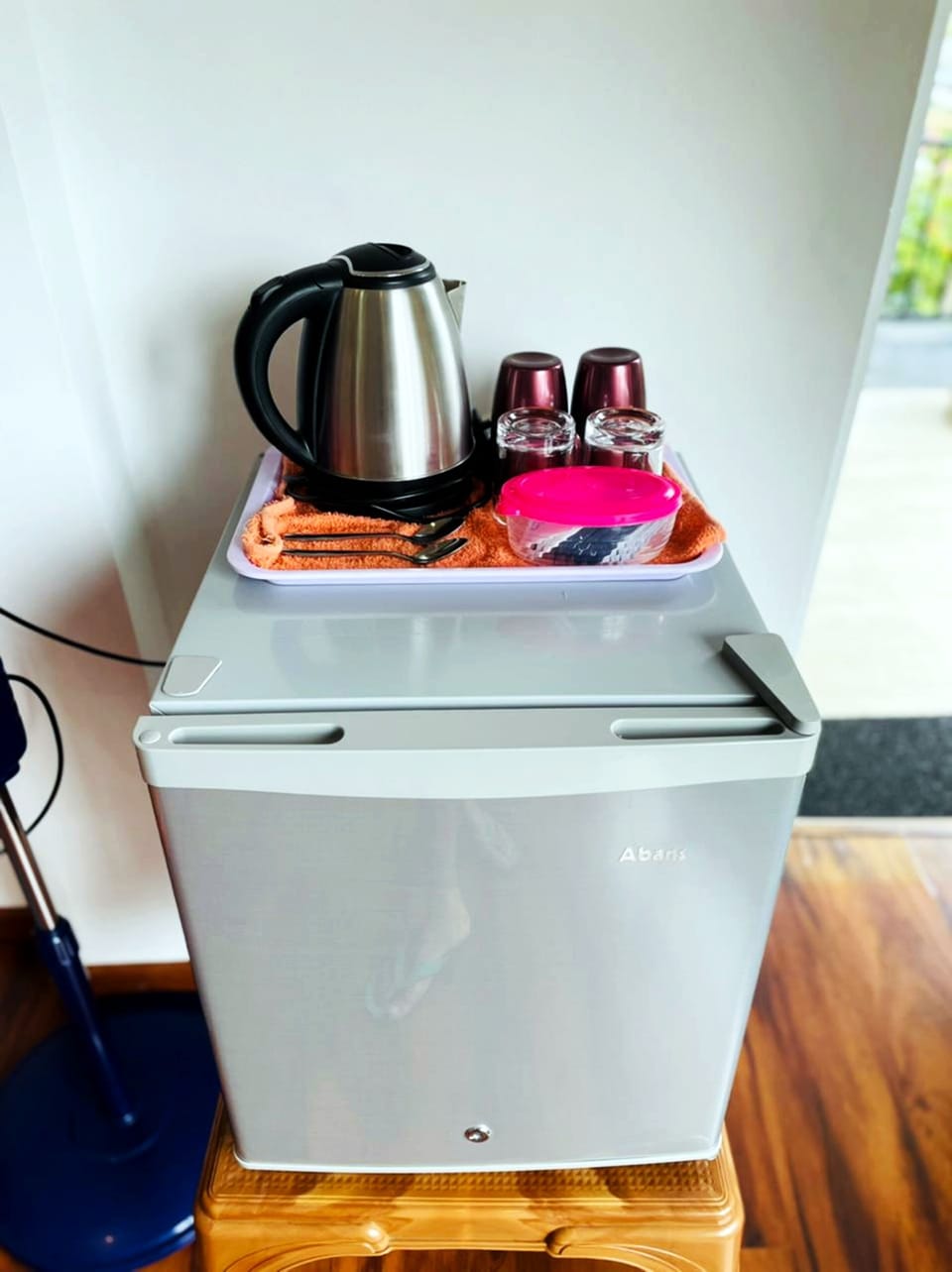 Superior Twin Room | Minibar, individually decorated, individually furnished, desk