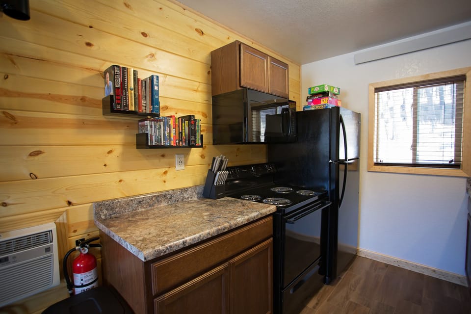 full size oven/stove and fridge/freezer