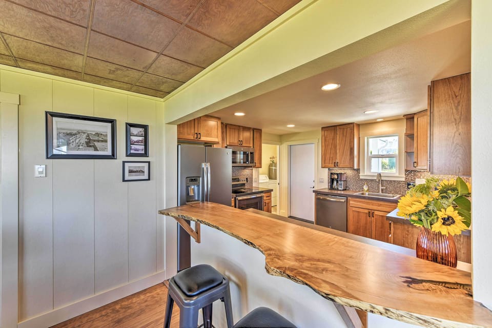 Breakfast Bar