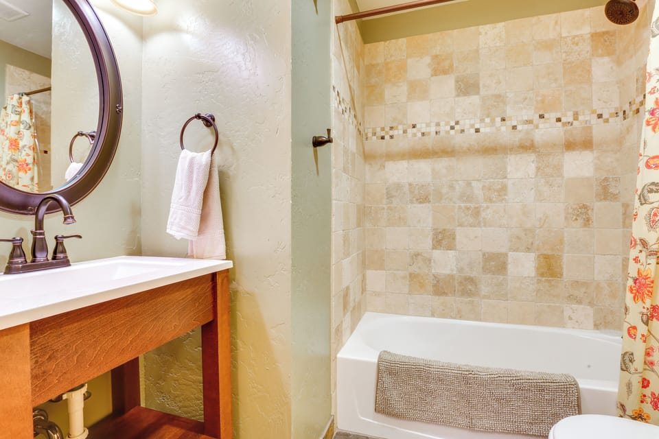 Bathroom | Complimentary Toiletries