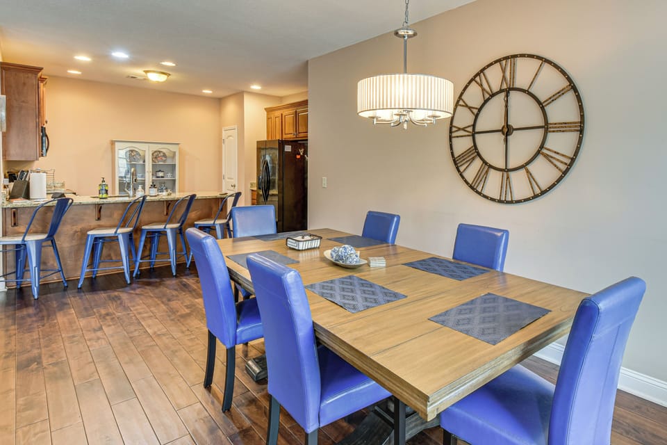 Dining Table | 1st Floor