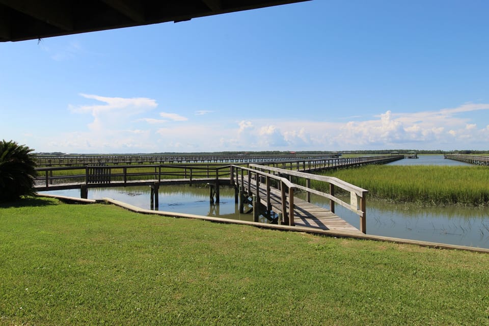 Dock