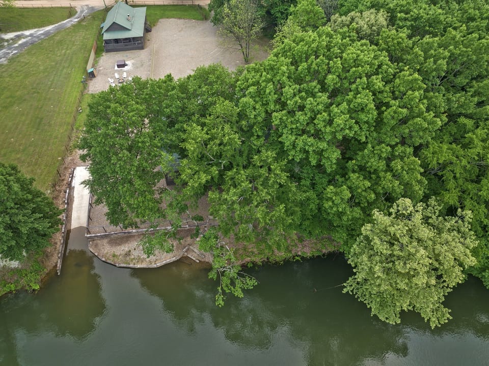 Welcome to Firefly on the lower Mountain Fork River!
