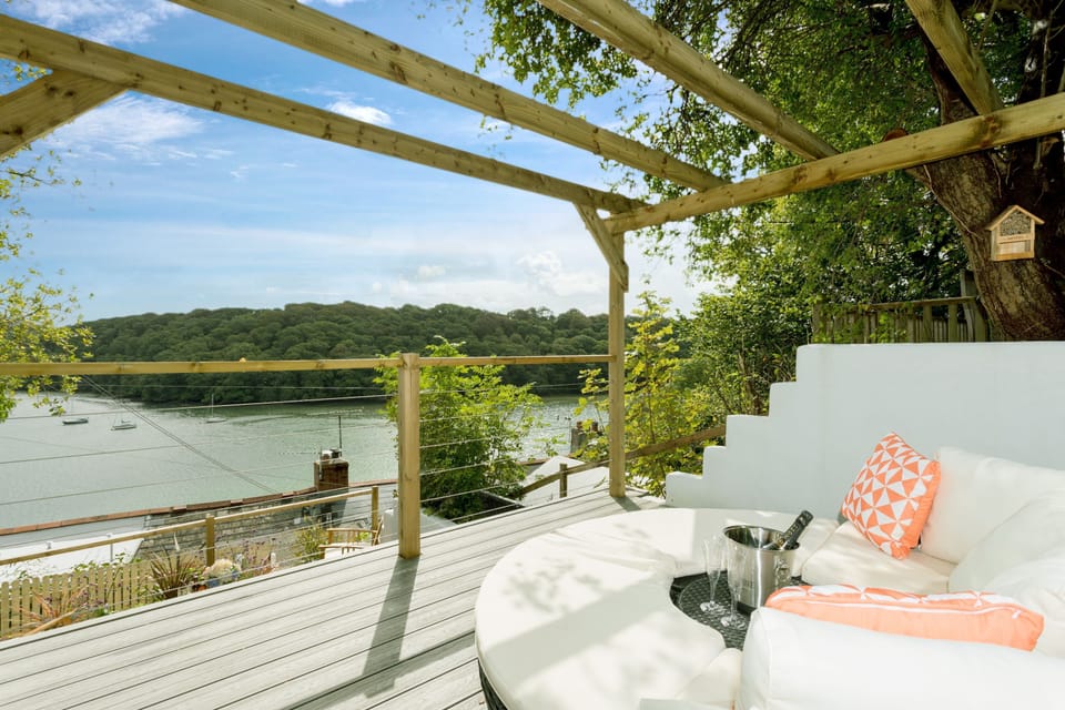 Garden bed on the upper decking in the rear garden