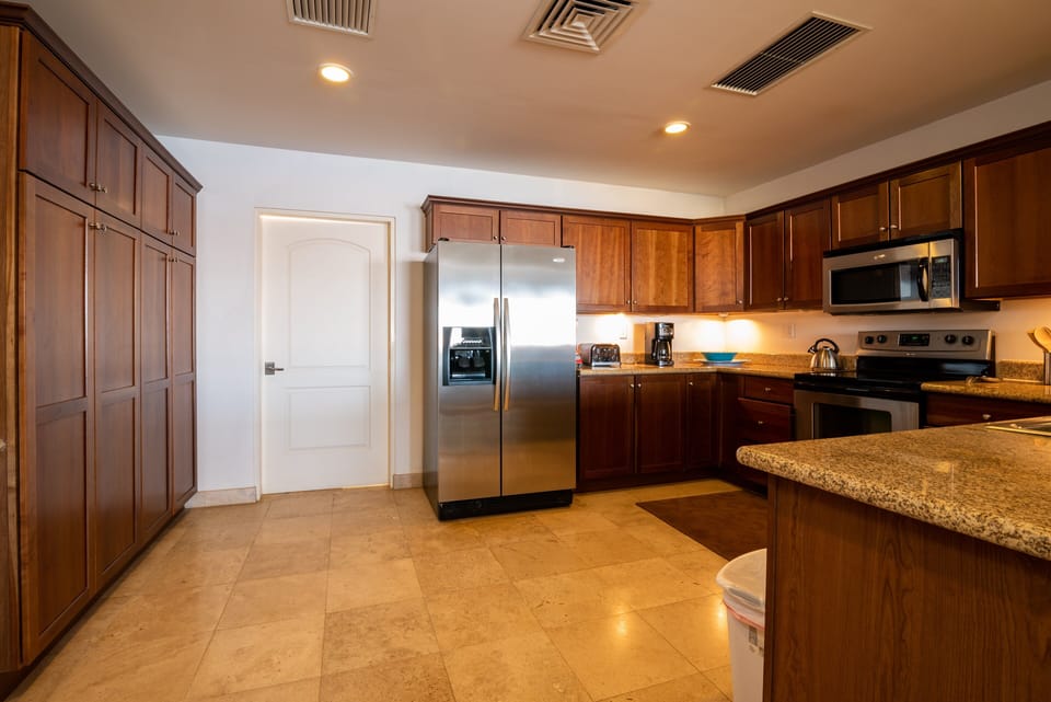 Kitchen main view