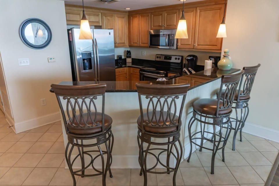 Breakfast bar