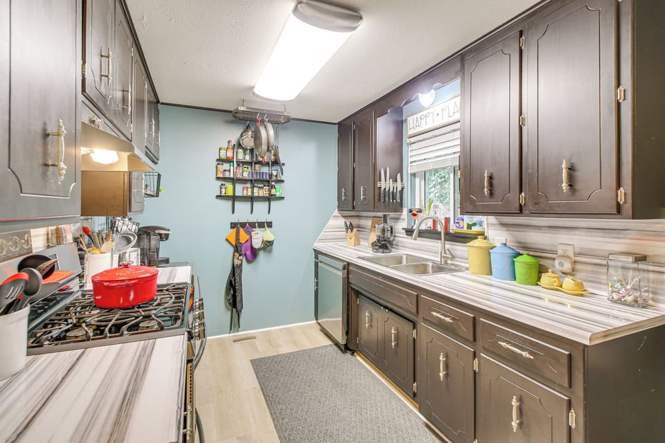 Kitchen | Keurig Coffee Maker