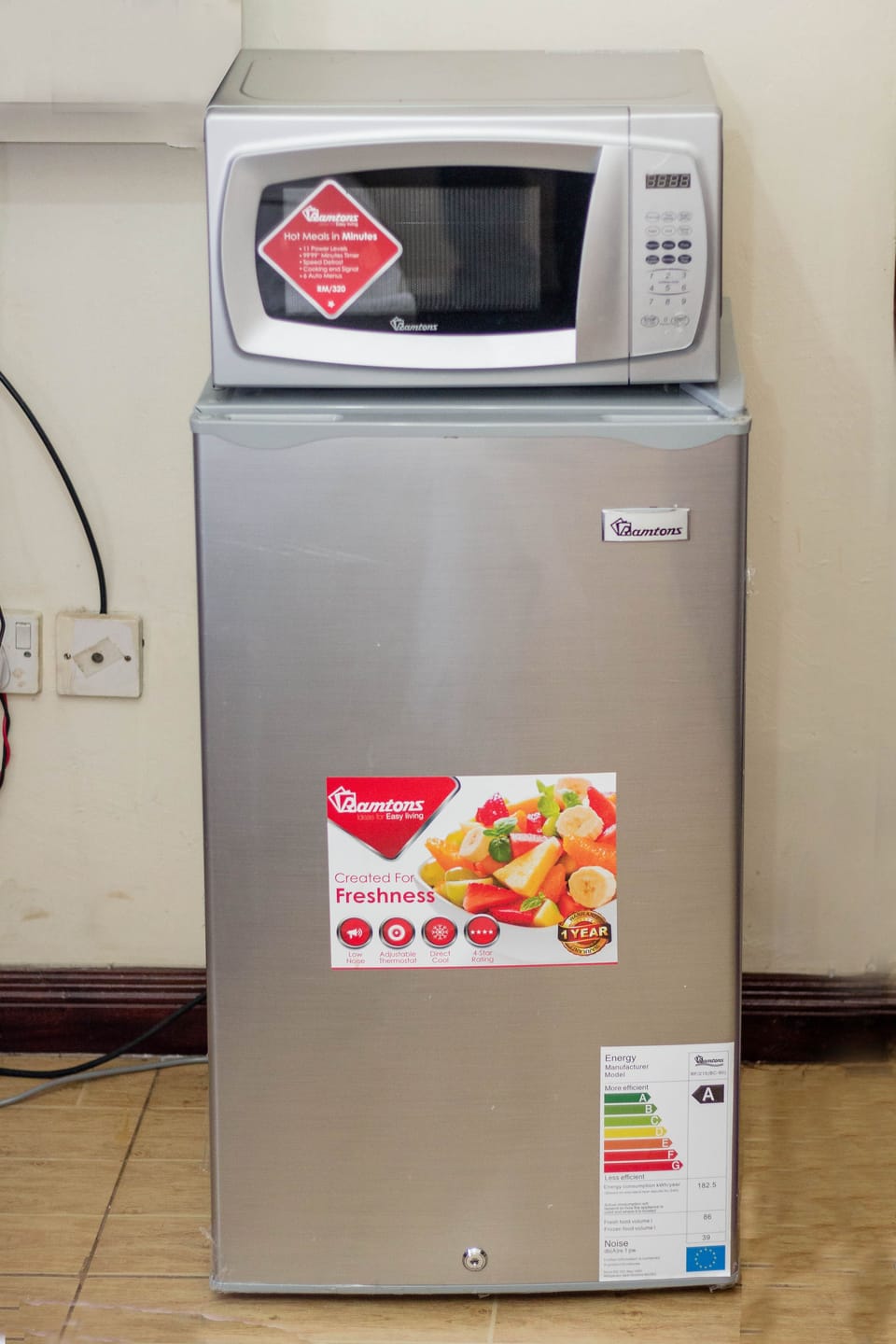 Economy Apartment | Mini-refrigerator