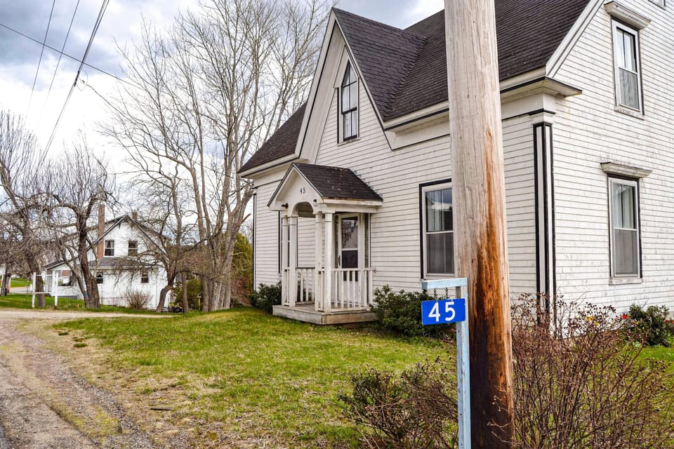 The entire home is found in a quiet neighbourhood by 45 forties road.