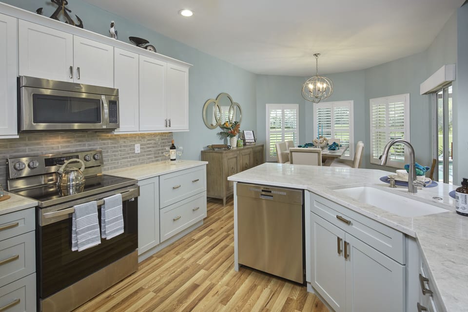 Newly remodeled kitchen.
